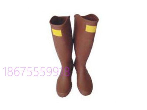 绝缘靴的耐压试验步骤